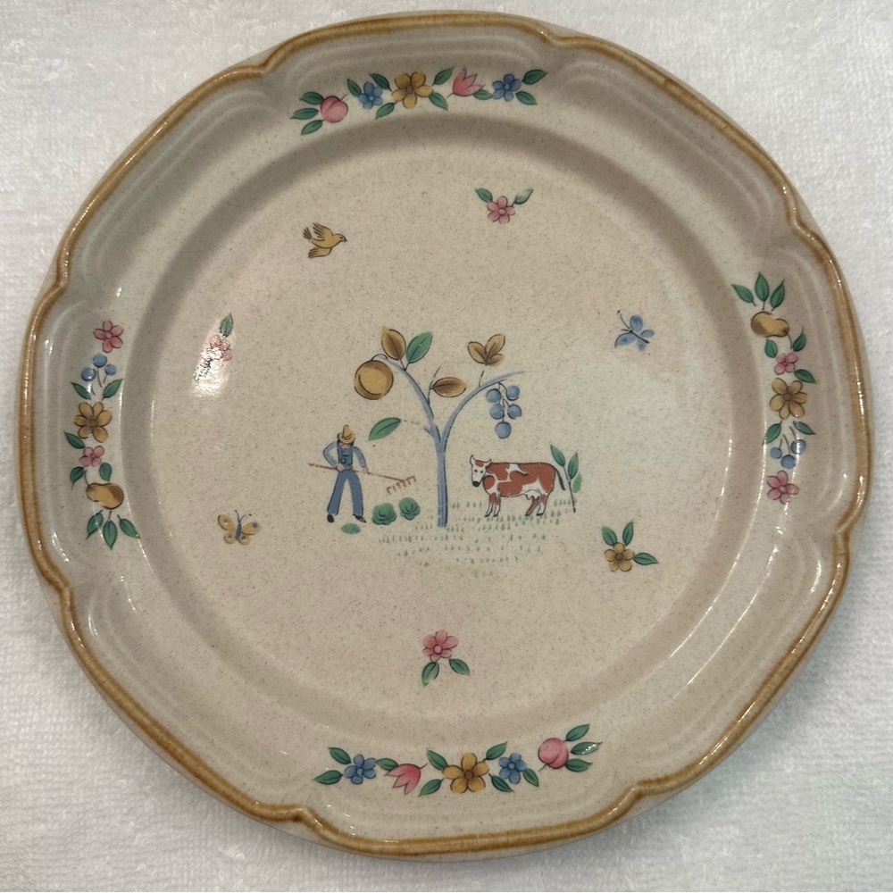 HEARTLAND salad plate
